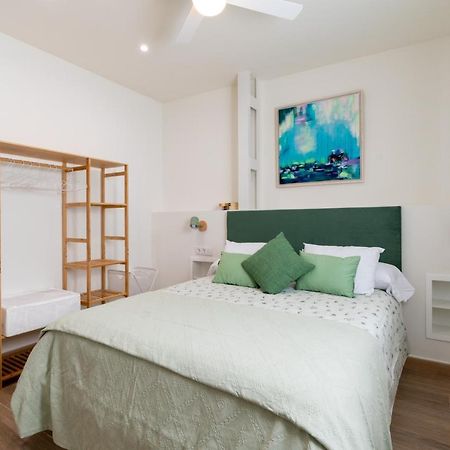 סביליה Apartamentos Cervantes 17 מראה חיצוני תמונה