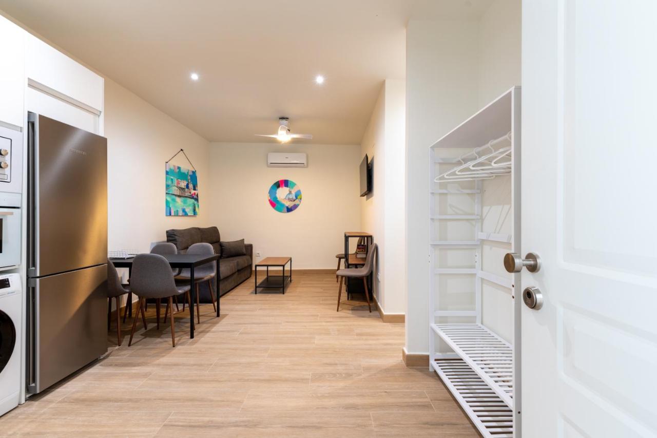 סביליה Apartamentos Cervantes 17 מראה חיצוני תמונה
