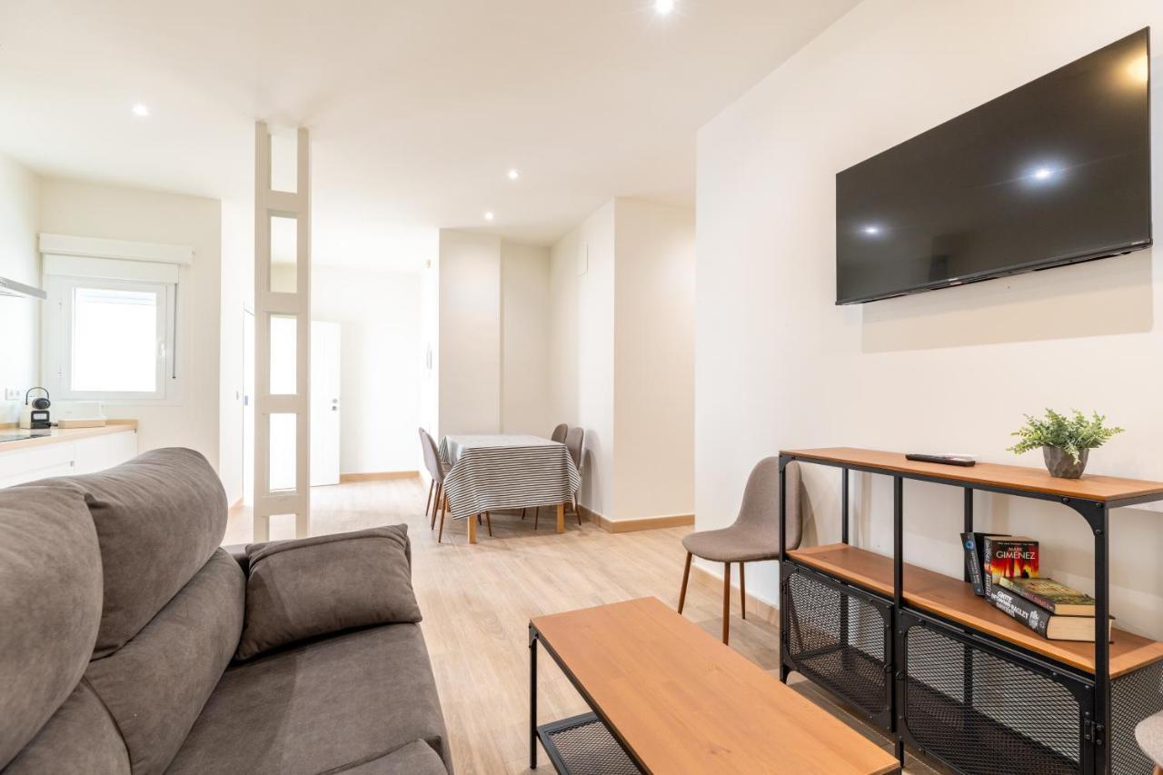 סביליה Apartamentos Cervantes 17 מראה חיצוני תמונה