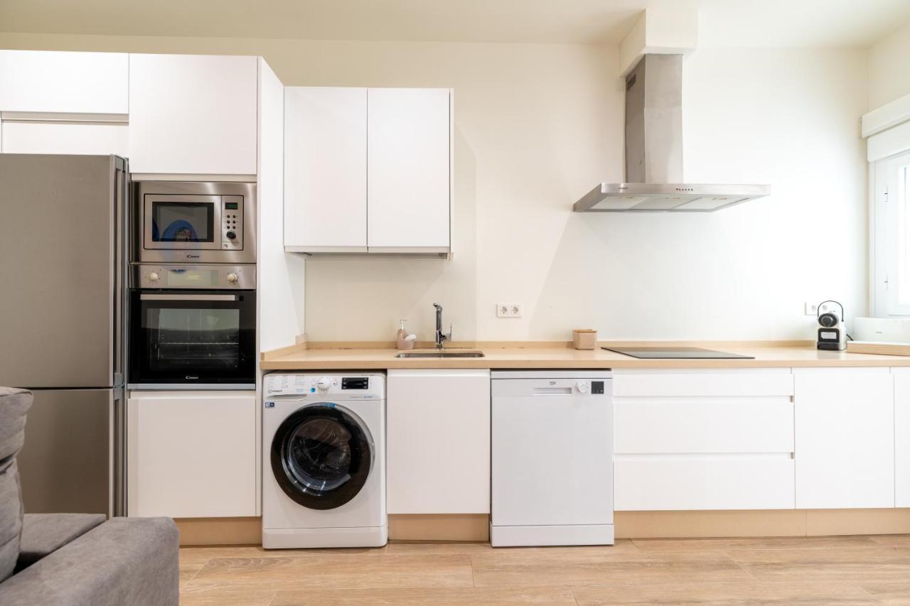 סביליה Apartamentos Cervantes 17 מראה חיצוני תמונה