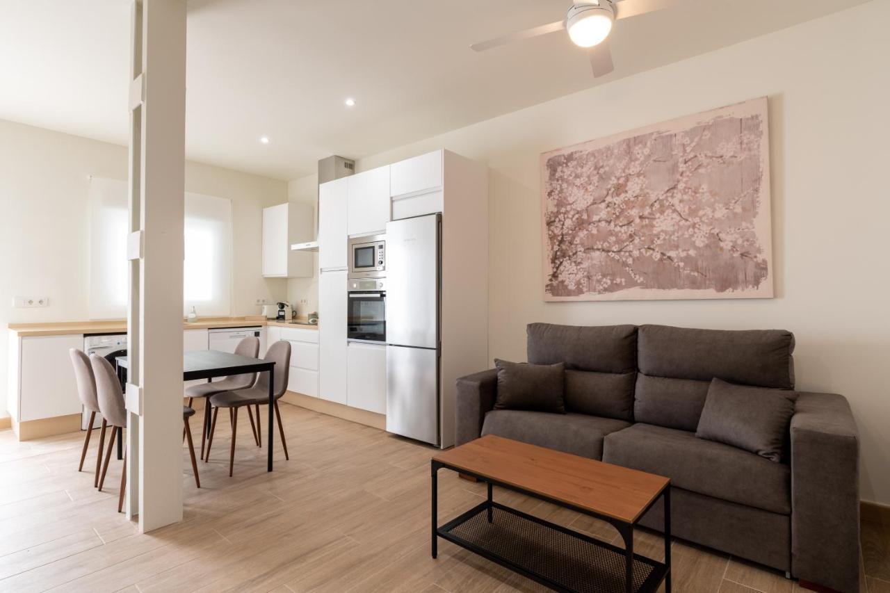 סביליה Apartamentos Cervantes 17 מראה חיצוני תמונה