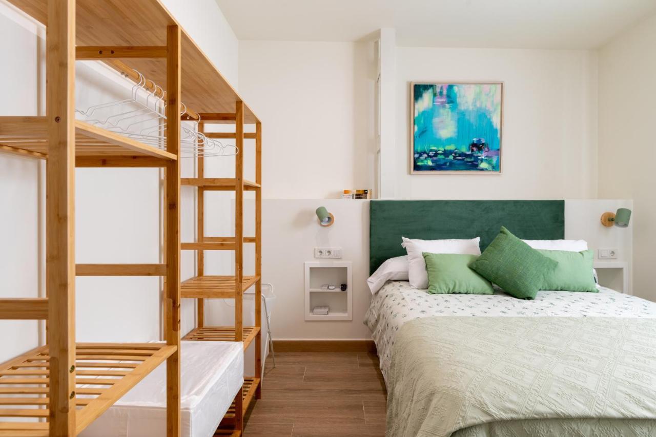 סביליה Apartamentos Cervantes 17 מראה חיצוני תמונה