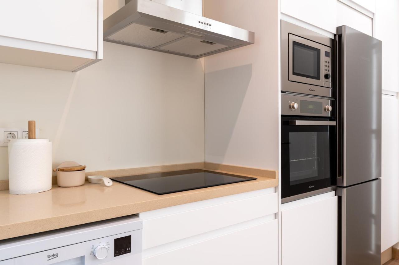 סביליה Apartamentos Cervantes 17 מראה חיצוני תמונה